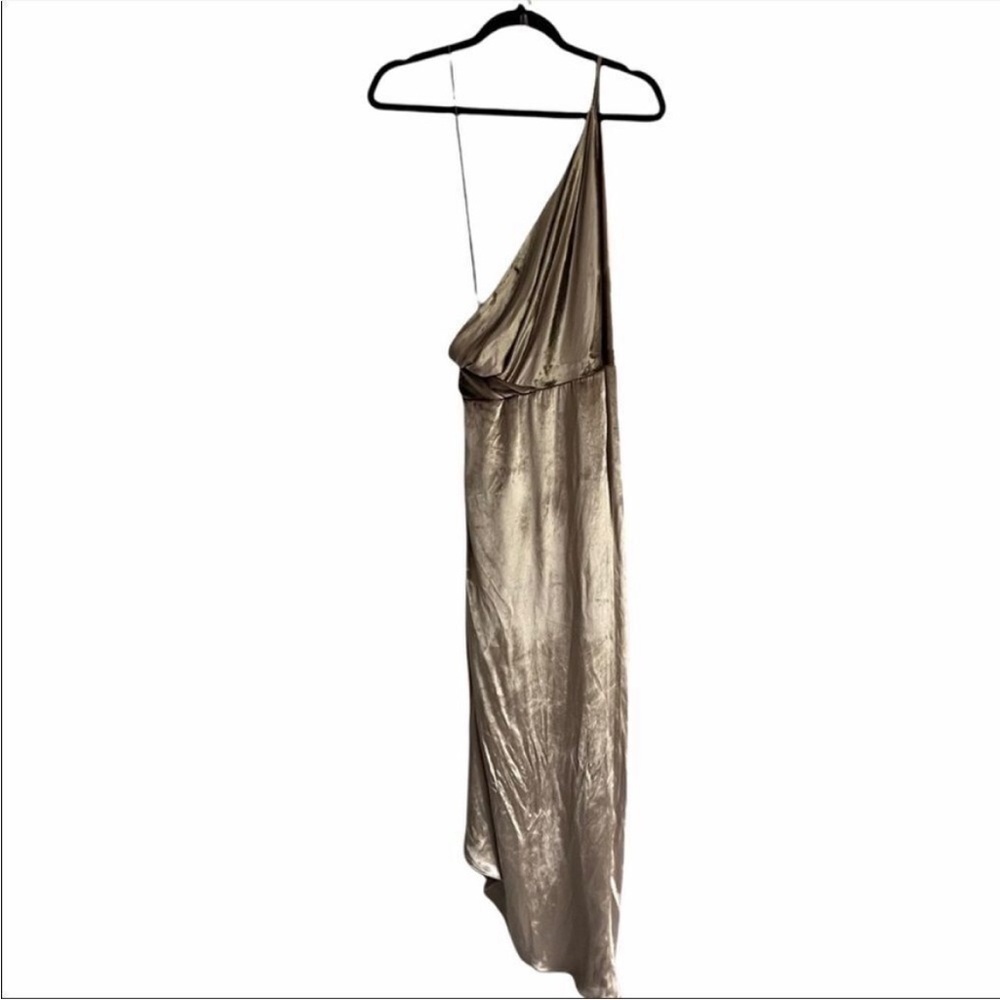 MICHELLE MASON Silk Velvet Asymmetrical One-Shoulder Midi Dress Gold 6 - Picture 13 of 16